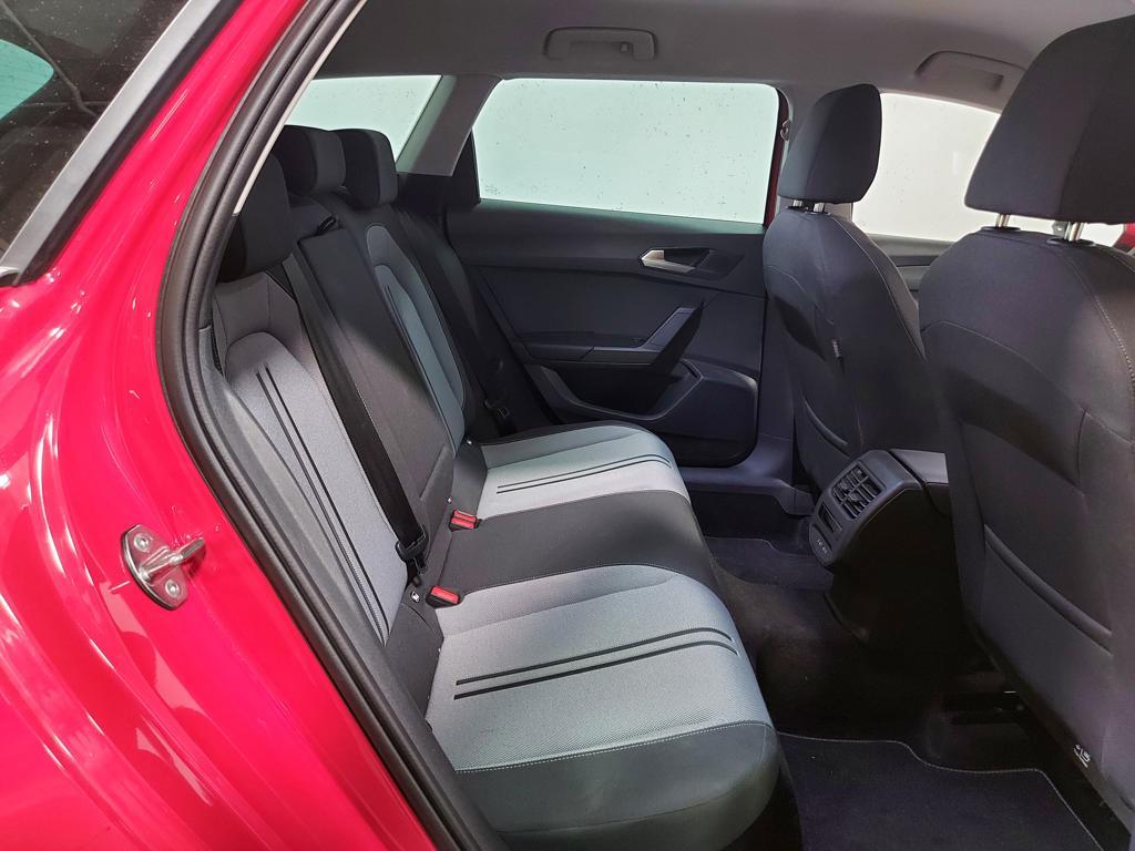 SEAT Leon ST 1.0 TSI S&S Style 81 kW (110 CV) - 5