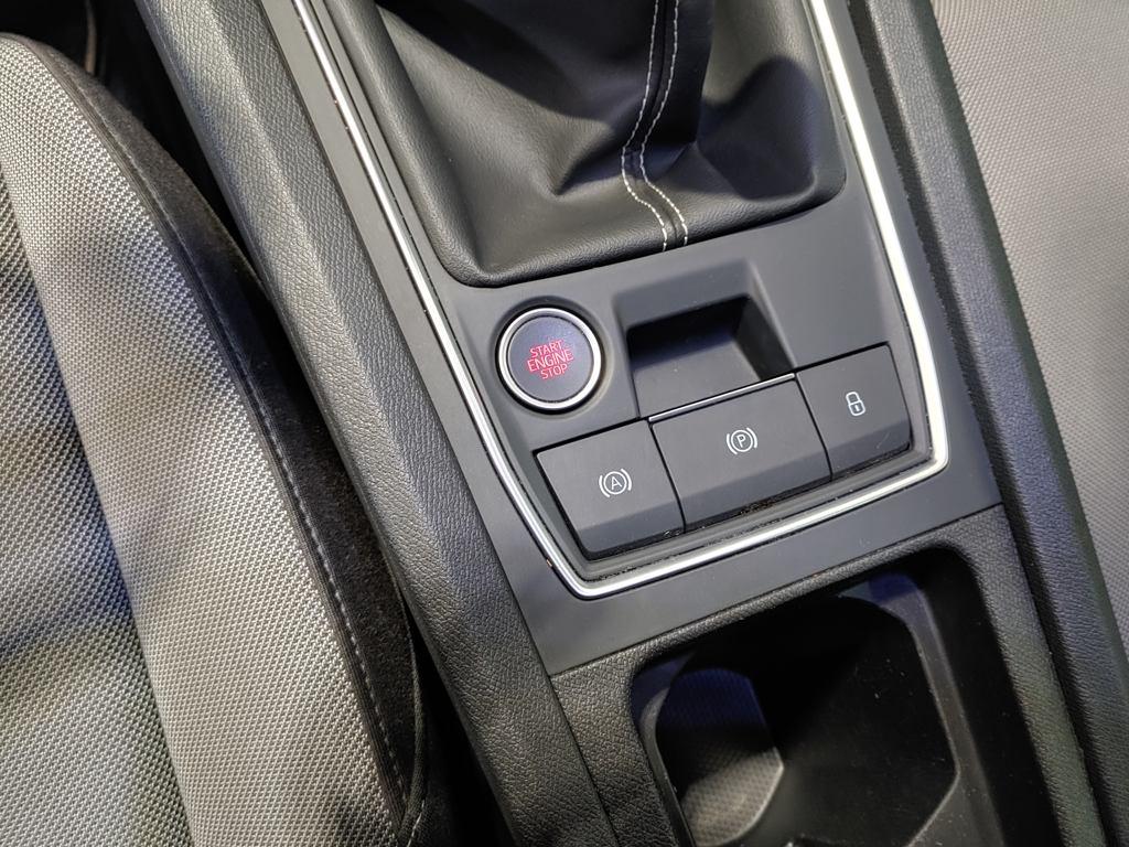 SEAT León 1.0 TSI S&S Style 81 kW (110 CV) - 10