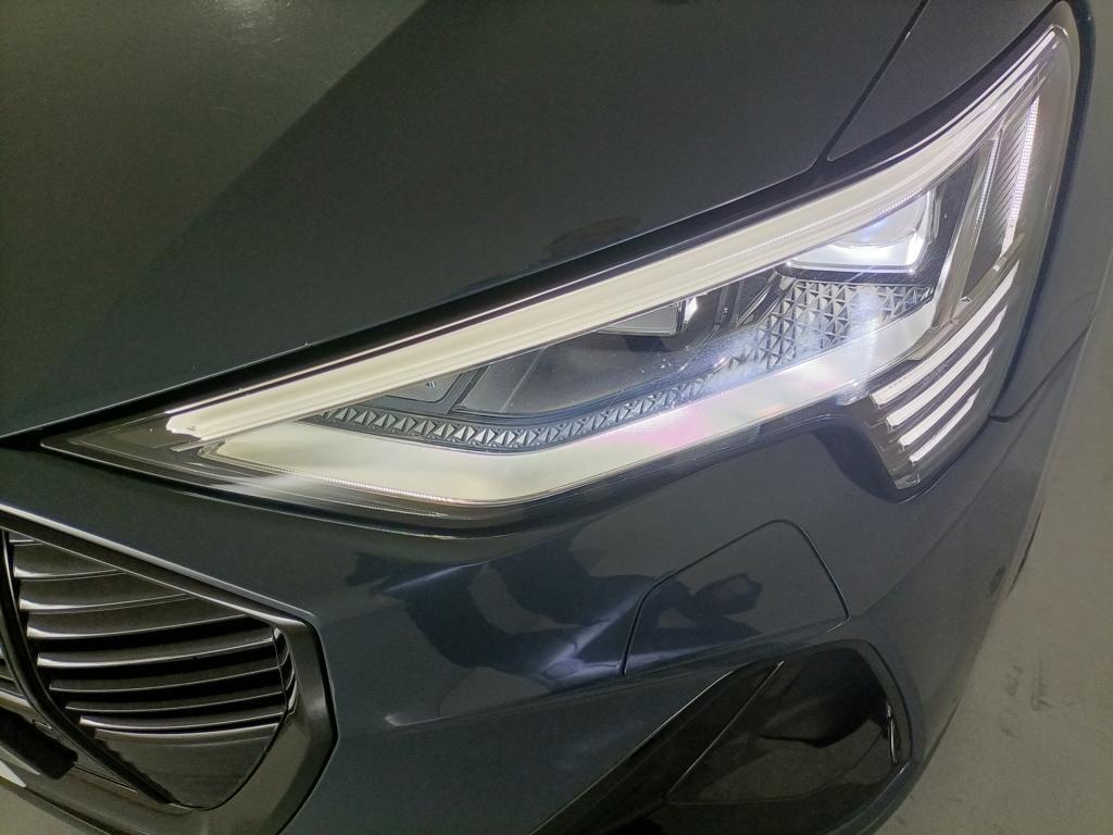 Audi e-tron Sportback S line 50 quattro 230 kW (313 CV) - 18