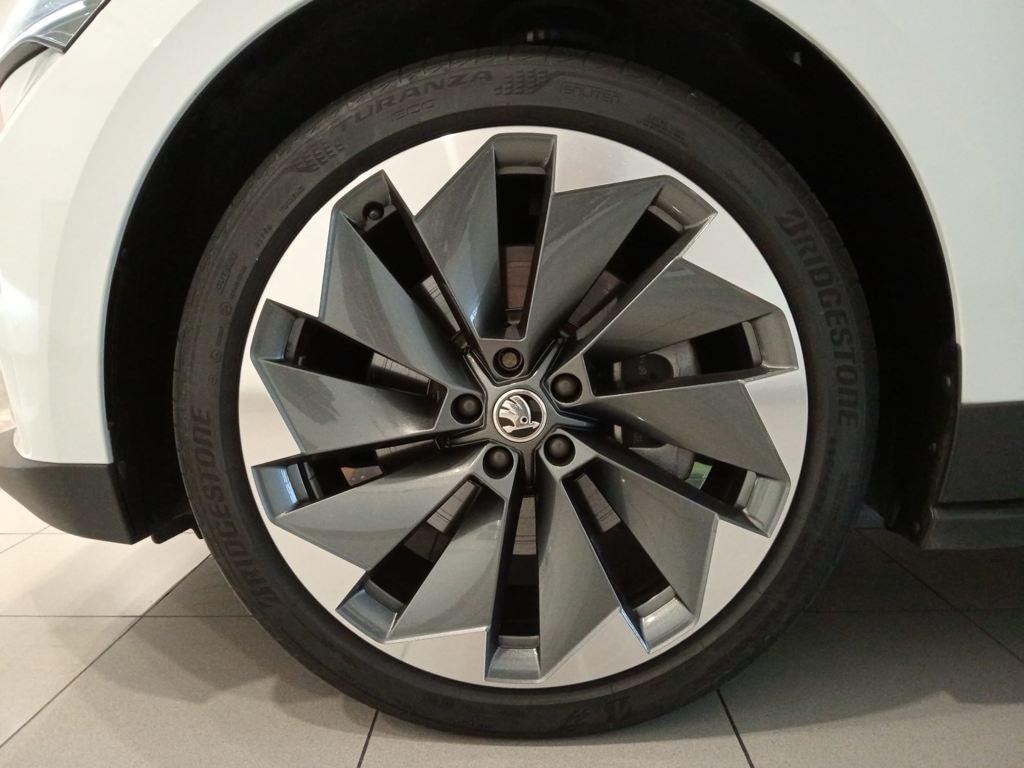 Skoda Enyaq BEV IV 80 150 kW (204 CV) - 7