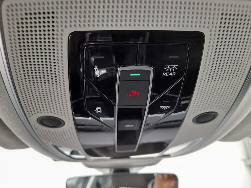 Audi A8 55 TFSI quattro 250 kW (340 CV) tiptronic - 13