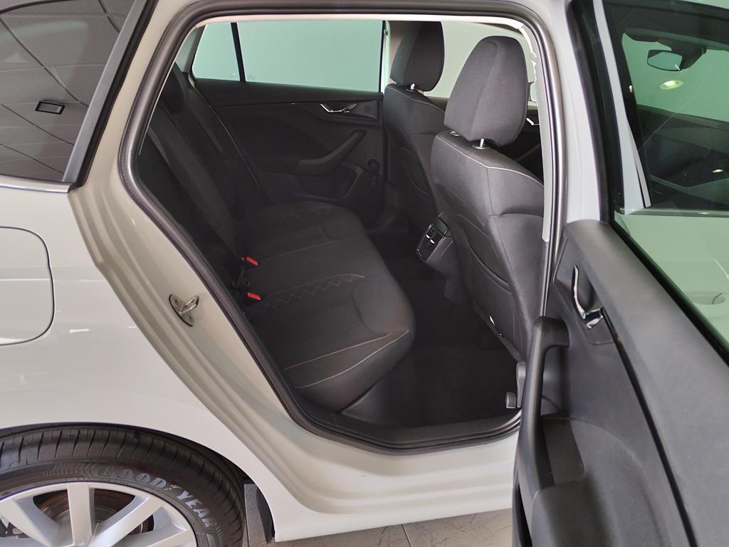 Skoda Scala 1.0 TSI Ambition 81 kW (110 CV) - 5