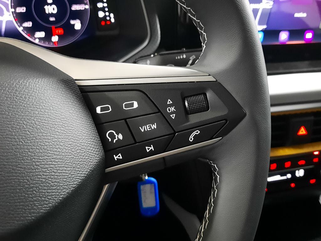 SEAT Arona 1.0 TSI Style XM 81 kW (110 CV) - 10