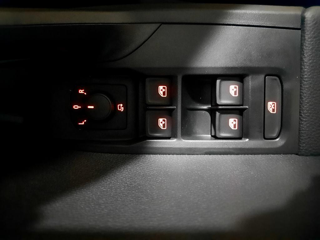 SEAT Arona 1.0 TSI Style XL 81 kW (110 CV) - 11