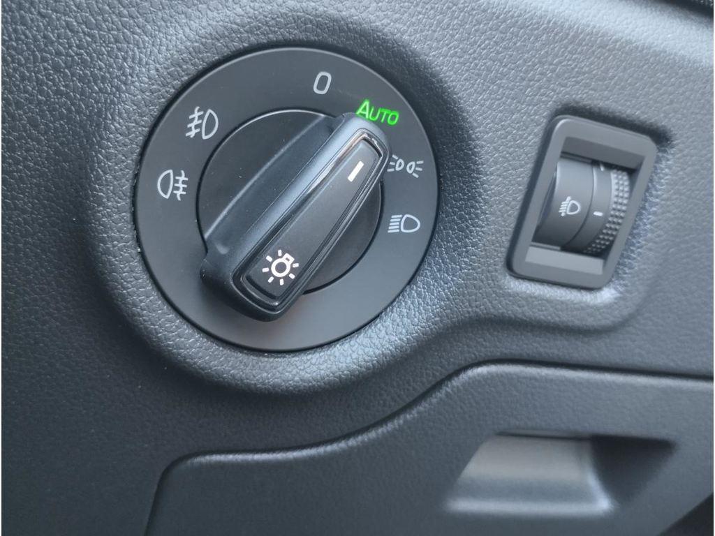 Skoda Fabia 1.0 TSI Selection 70 kW (95 CV) - 14