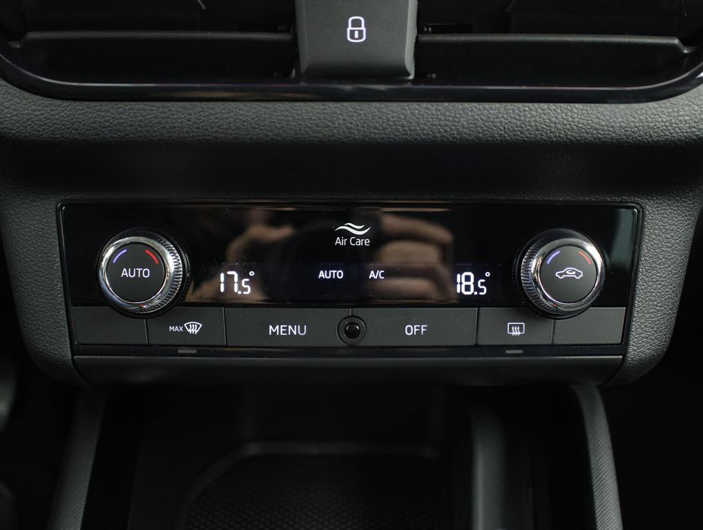 Skoda Scala 1.0 TSI Selection 70 kW (95 CV) - 10