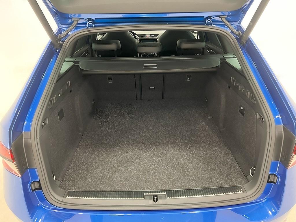 Skoda Superb Combi 1.4 TSI iV P-HEV SportLine DSG 160 kW (218 CV) - 6