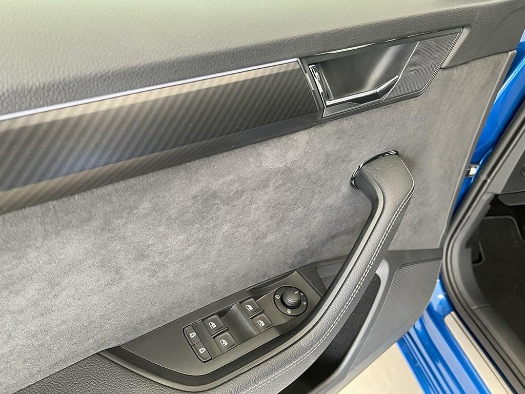 Skoda Superb Combi 1.4 TSI iV P-HEV SportLine DSG 160 kW (218 CV) - 15