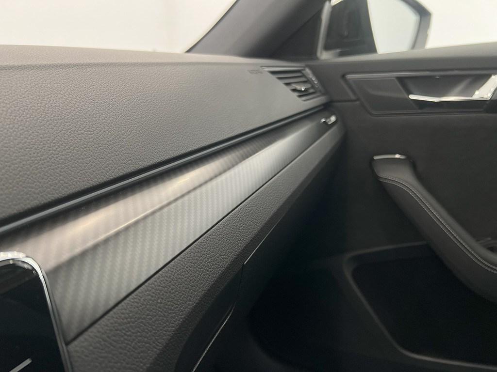 Skoda Superb Combi 1.4 TSI iV P-HEV SportLine DSG 160 kW (218 CV) - 17