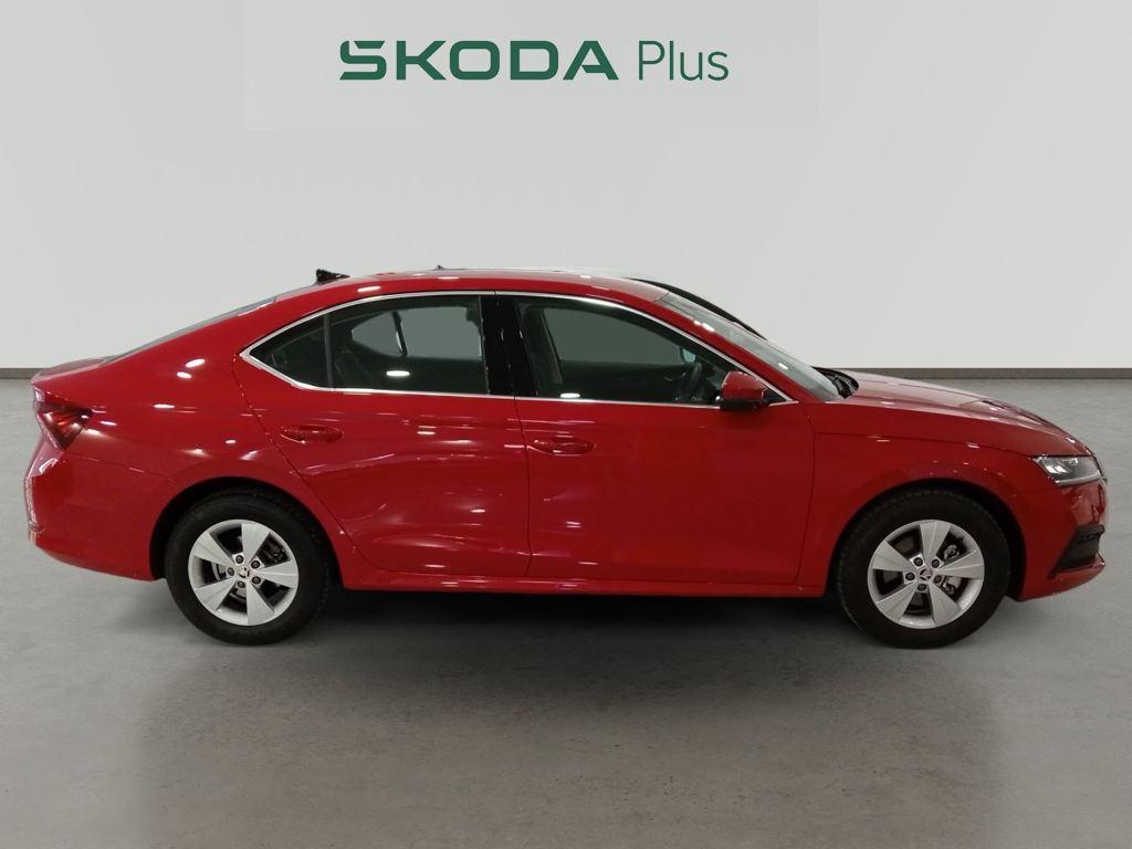 Skoda Octavia 1.0 TSI mHEV Ambition Plus DSG 81 kW (110 CV) - 2