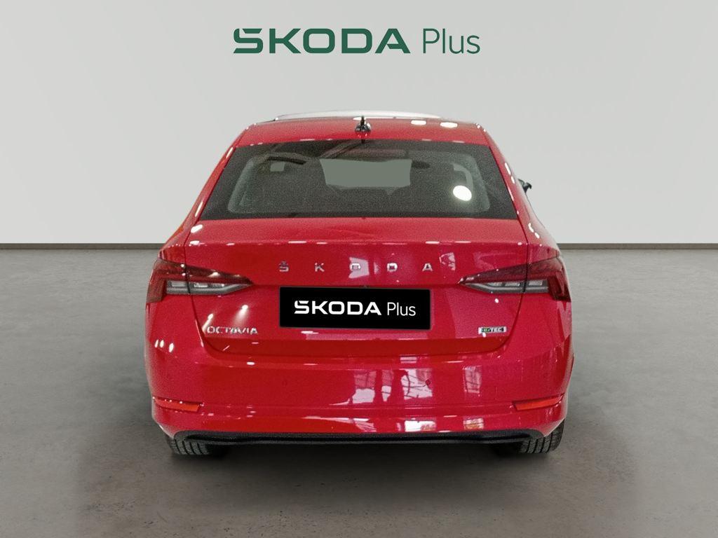 Skoda Octavia 1.0 TSI mHEV Ambition Plus DSG 81 kW (110 CV) - 10