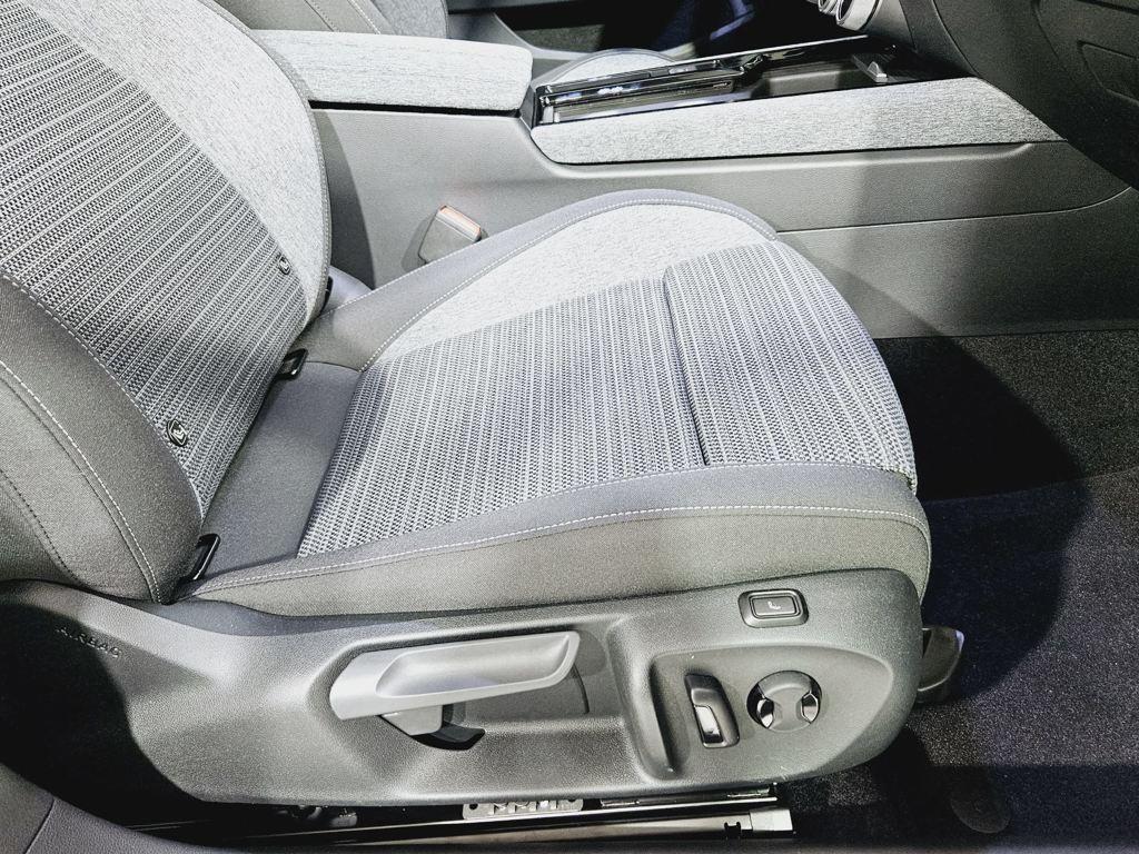 Skoda Superb Combi 1.5 TSI m-HEV Selection DSG 110 kW (150 CV) - 12