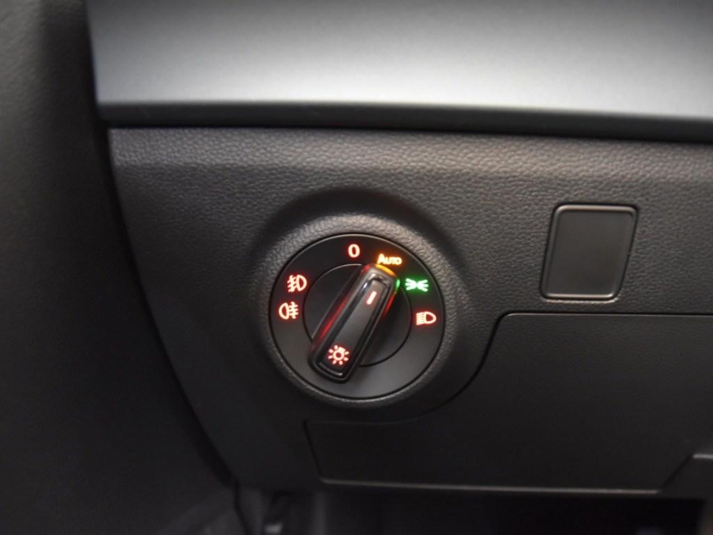 SEAT Arona 1.0 TSI Xperience Plus DSG 81 kW (110 CV) - 18