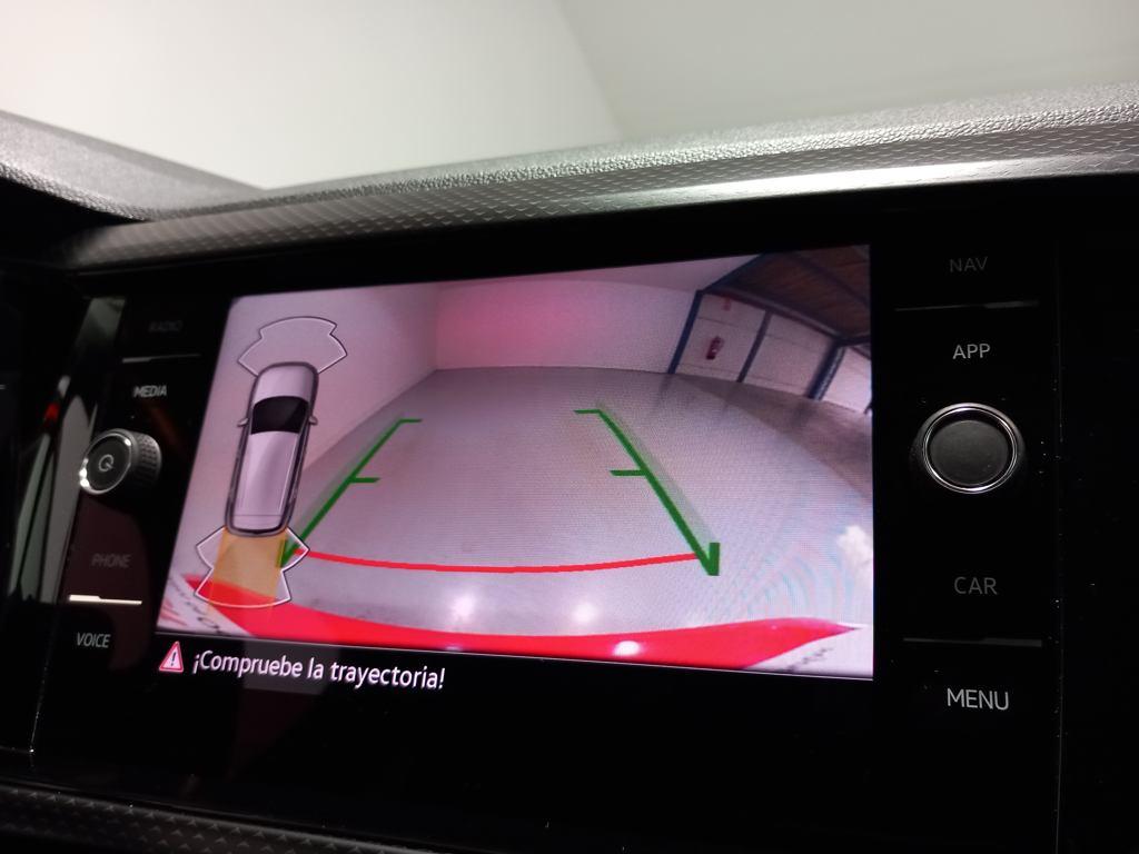 Volkswagen T-Cross Advance 1.0 TSI 81 kW (110 CV) - 12