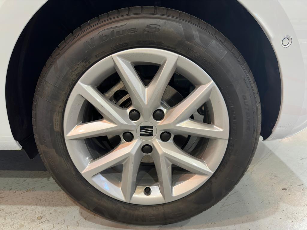 SEAT León 1.0 TSI S&S Style XL 81 kW (110 CV) - 7