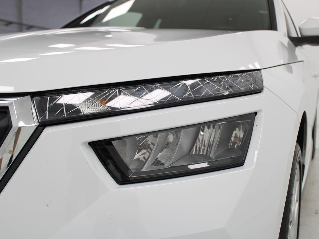 Skoda Kamiq 1.0 TSI Style DSG 81 kW (110 CV) - 9