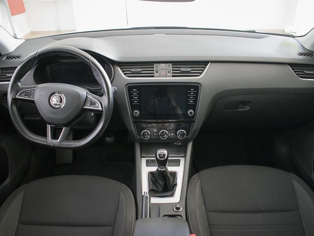 Skoda Octavia Combi 1.6 TDI Ambition 85 kW (115 CV) - 3