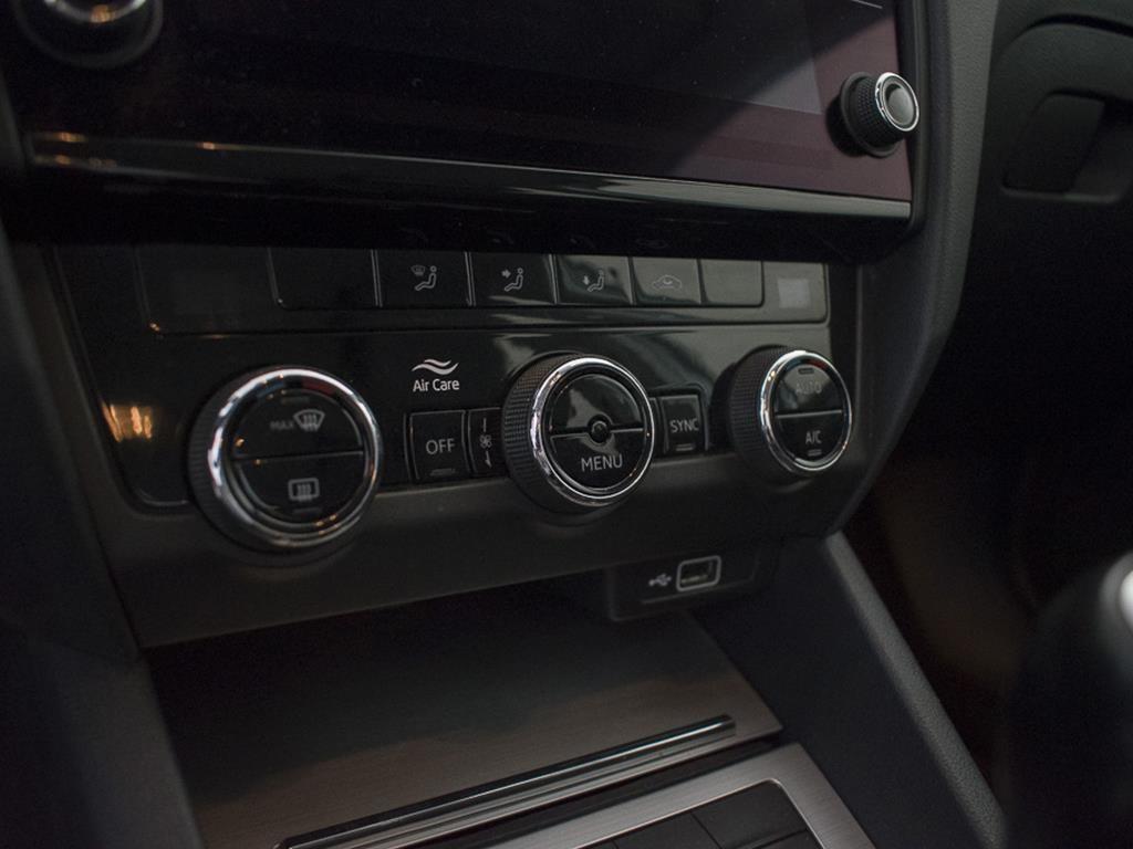 Skoda Octavia Combi 1.6 TDI Ambition 85 kW (115 CV) - 9