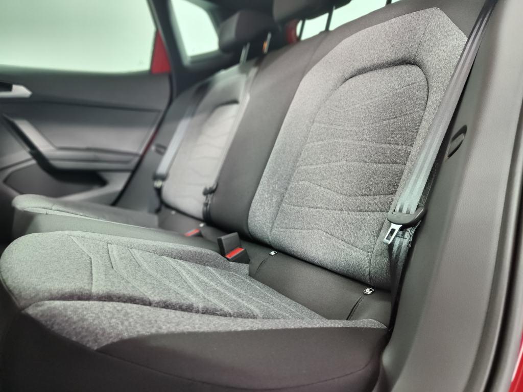 SEAT Arona 1.0 TSI Xperience XL 81 kW (110 CV) - 11