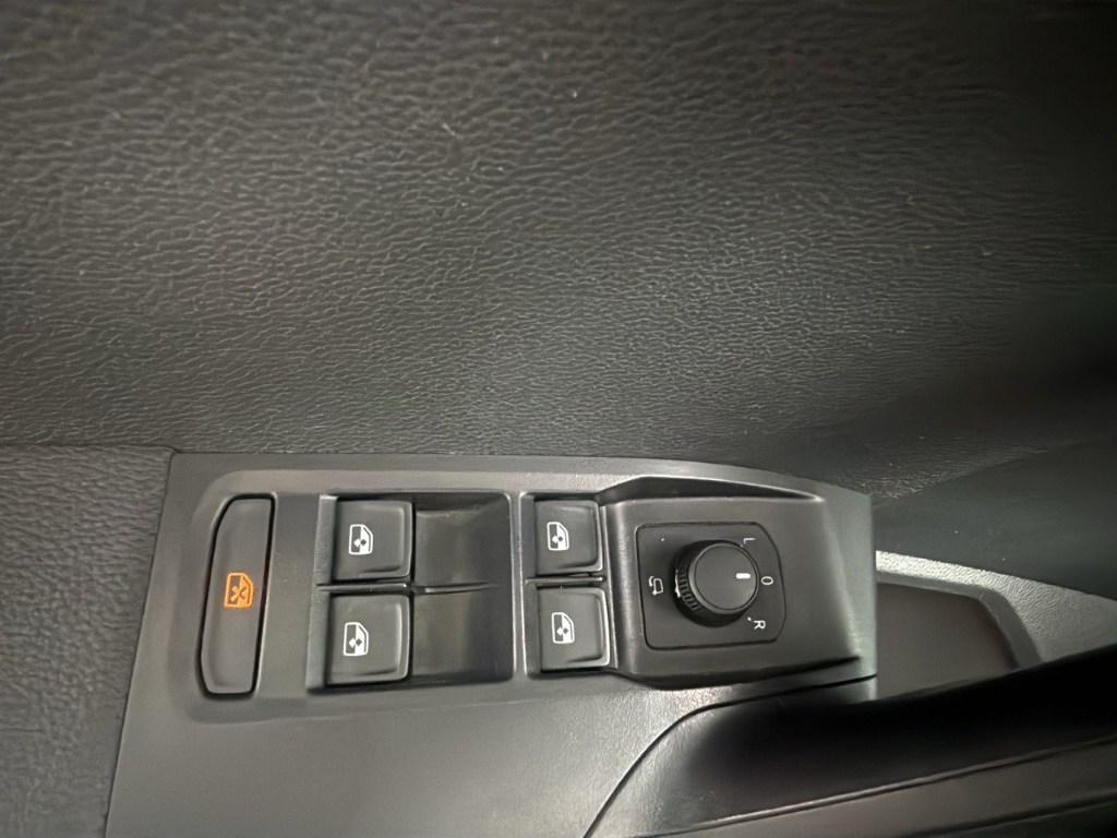 SEAT Ibiza 1.0 TSI Style XL 81 kW (110 CV) - 8