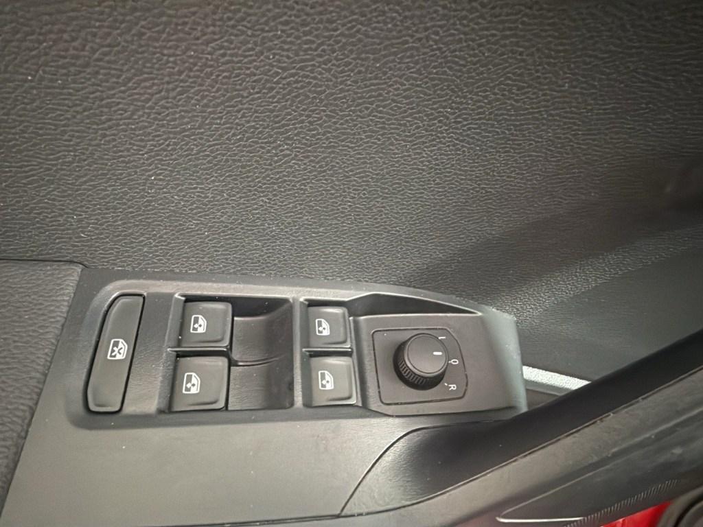 SEAT Arona 1.0 TSI Reference XM 70 kW (95 CV) - 8