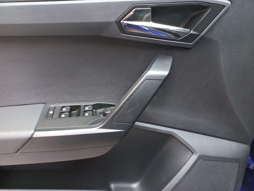 SEAT Ibiza 1.0 TSI Style Plus 70 kW (95 CV) - 17