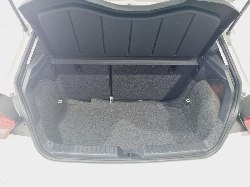 SEAT Ibiza 1.0 MPI S&S Style XL 59 kW (80 CV) - 6