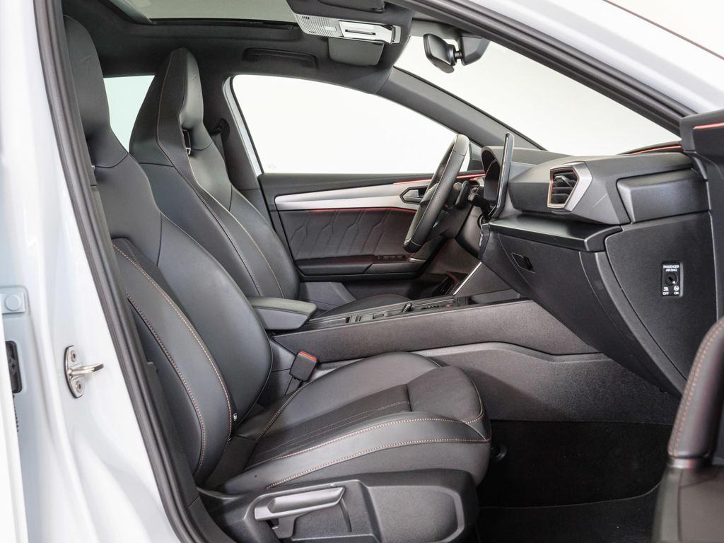 CUPRA León 1.4 e-Hybrid DSG 150 kW (204 CV) - 4