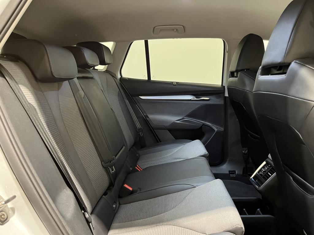 Skoda Enyaq BEV IV 80 150 kW (204 CV) 82kWh - 5