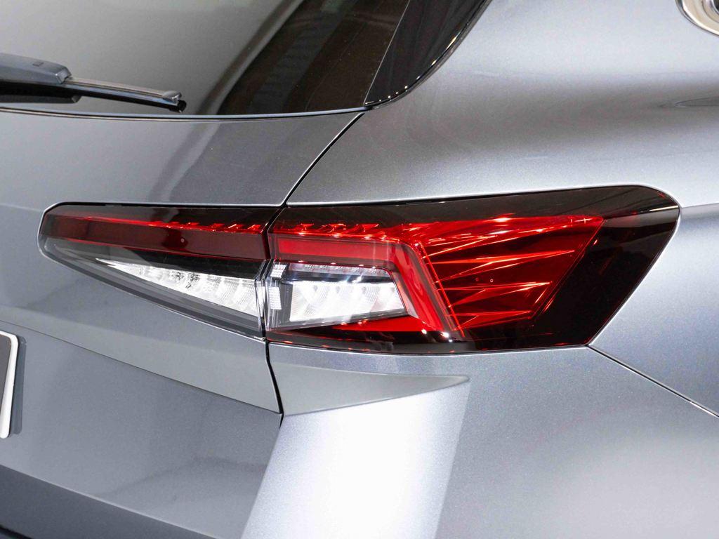 Skoda Superb Combi 1.5 TSI m-HEV Selection DSG 110 kW (150 CV) - 10