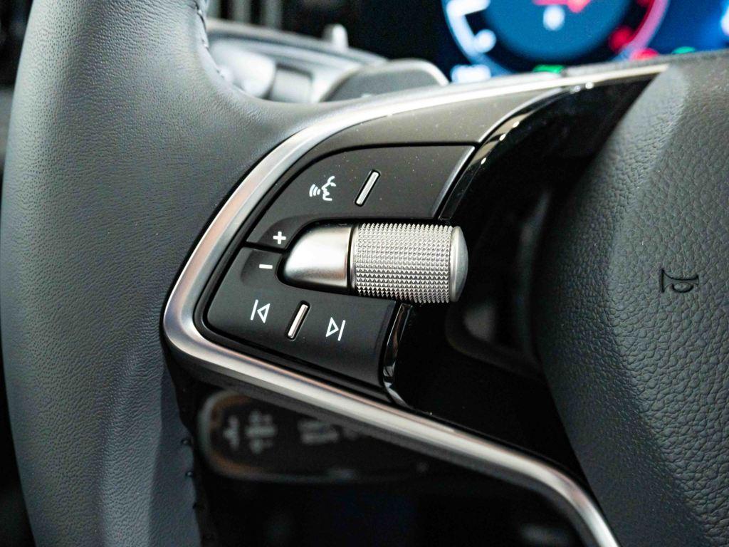 Skoda Superb Combi 1.5 TSI m-HEV Selection DSG 110 kW (150 CV) - 11