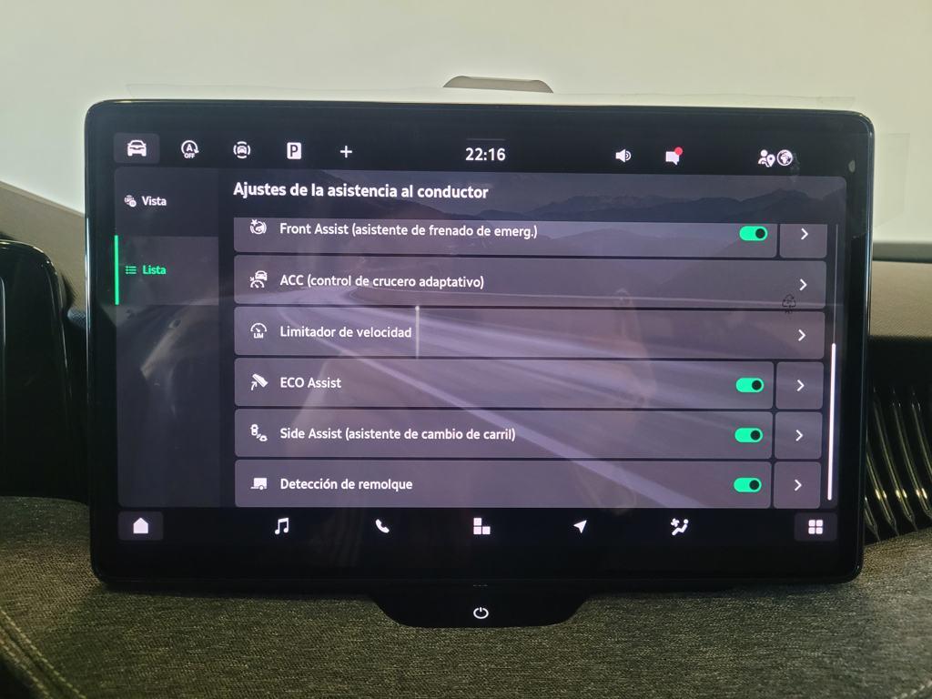 Skoda Superb Combi 1.5 TSI m-HEV Selection DSG 110 kW (150 CV) - 10