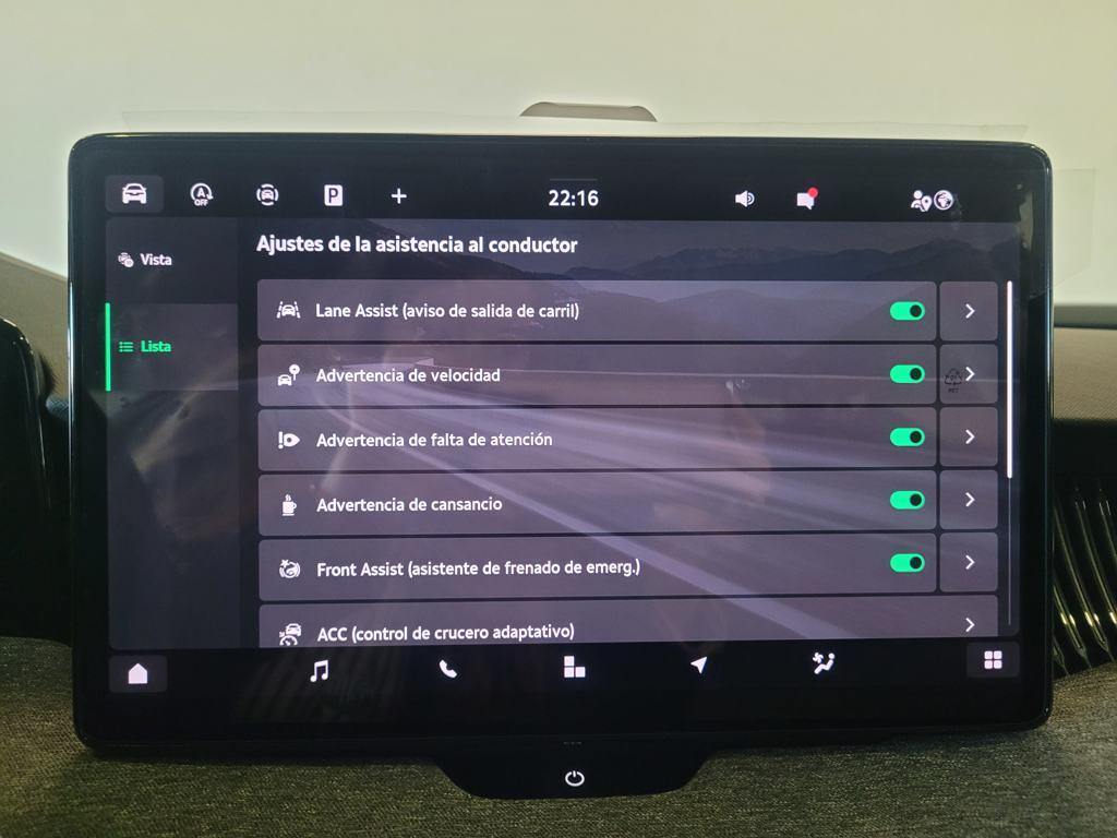 Skoda Superb Combi 1.5 TSI m-HEV Selection DSG 110 kW (150 CV) - 11