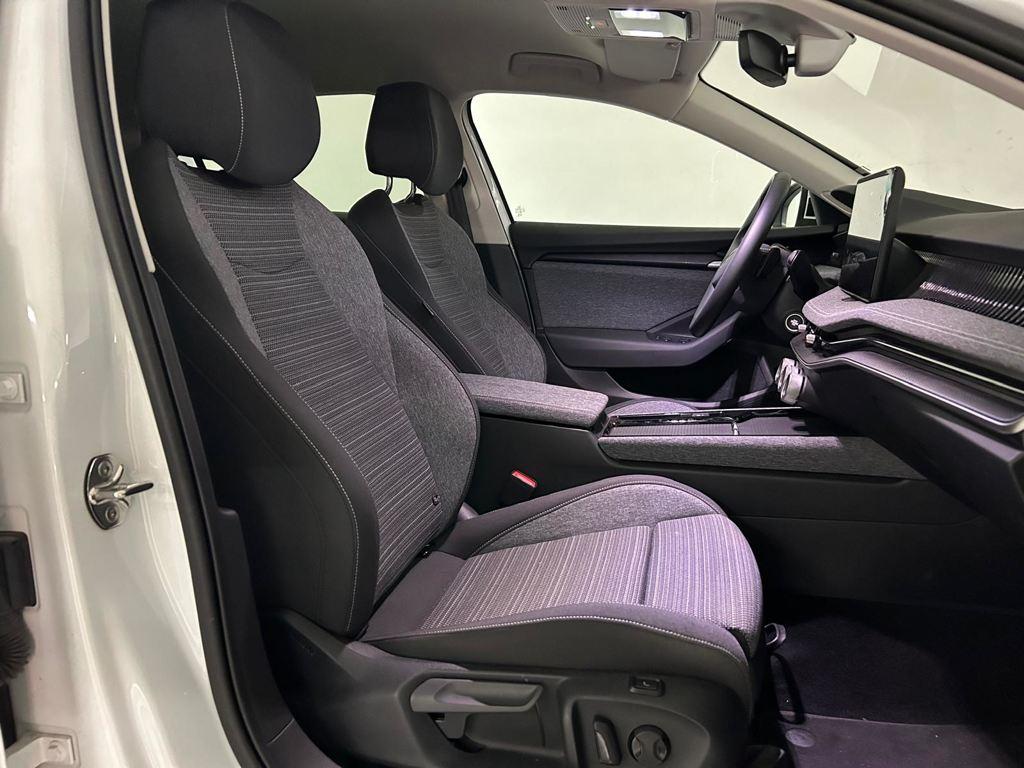 Skoda Superb Combi 1.5 TSI m-HEV Selection DSG 110 kW (150 CV) - 4