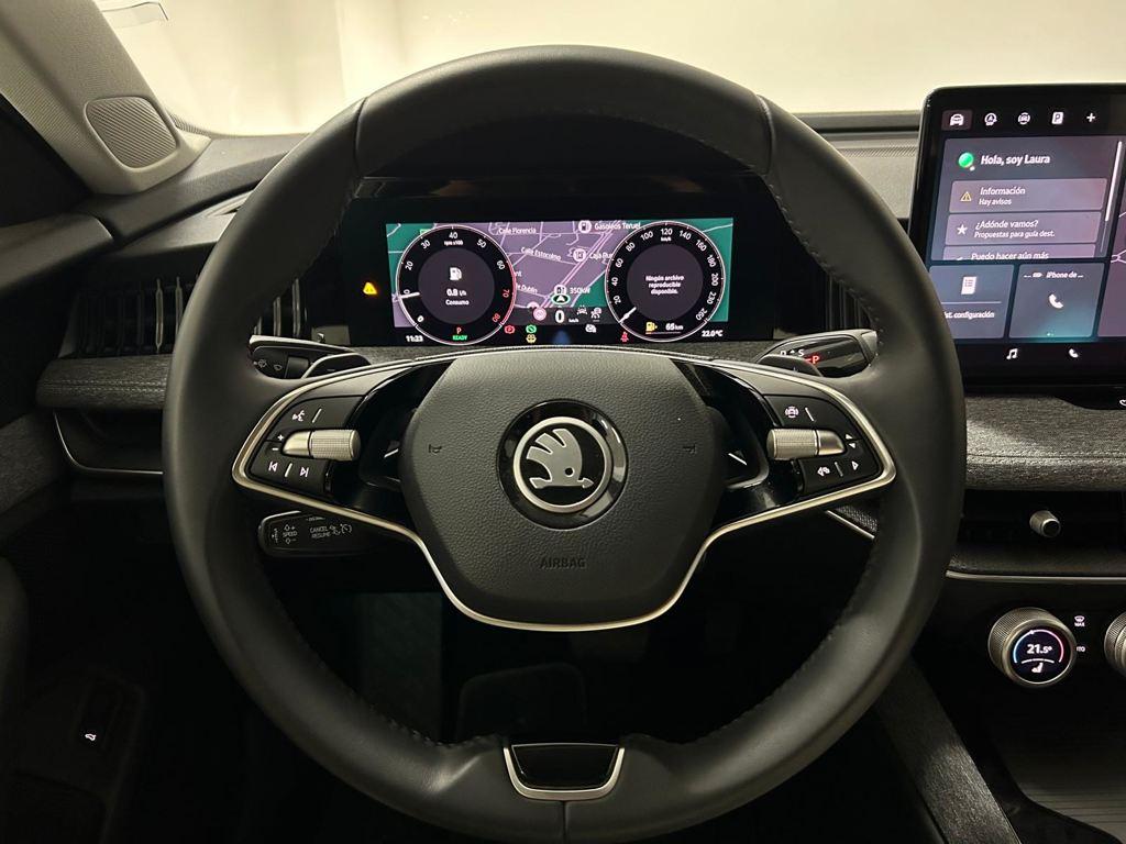 Skoda Superb Combi 1.5 TSI m-HEV Selection DSG 110 kW (150 CV) - 10