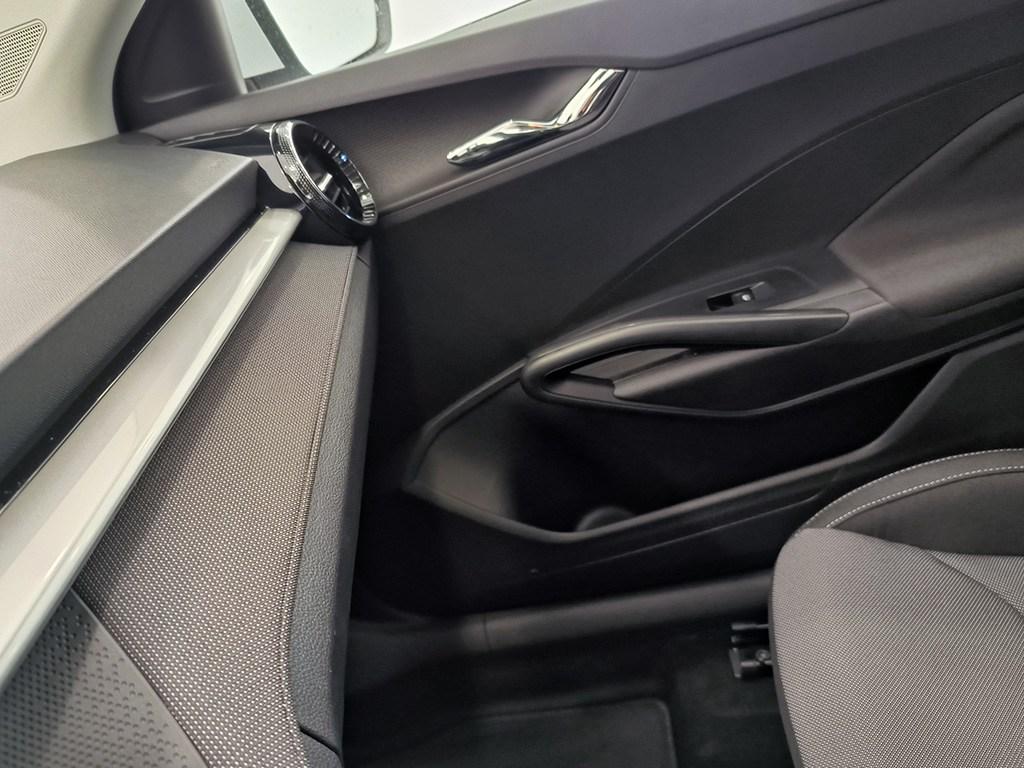 Skoda Fabia 1.0 TSI Selection 70 kW (95 CV) - 10