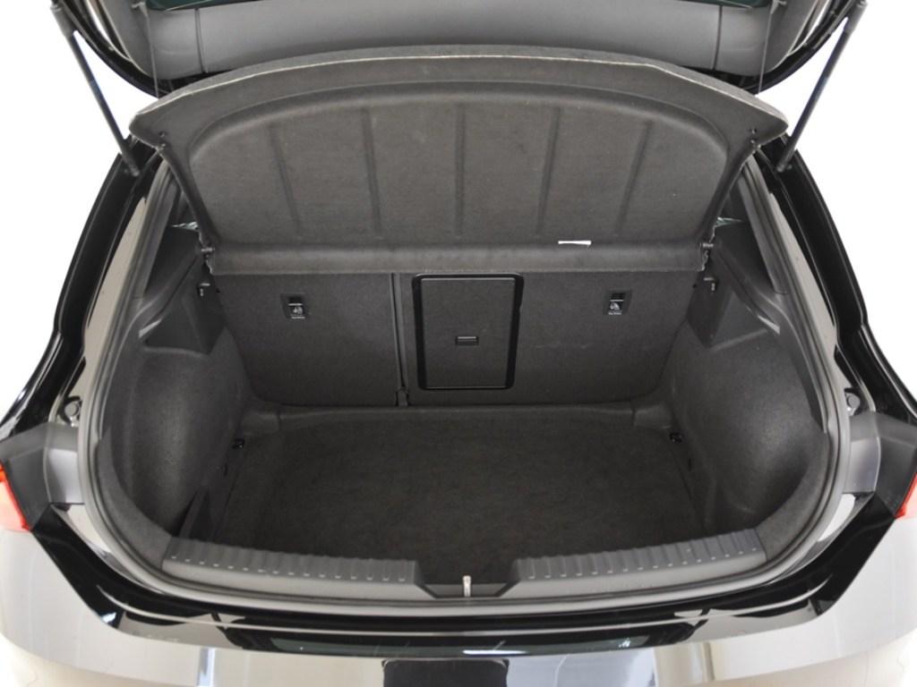 SEAT León 1.5 TSI S&S FR Launch Pack L 110 kW (150 CV) - 6