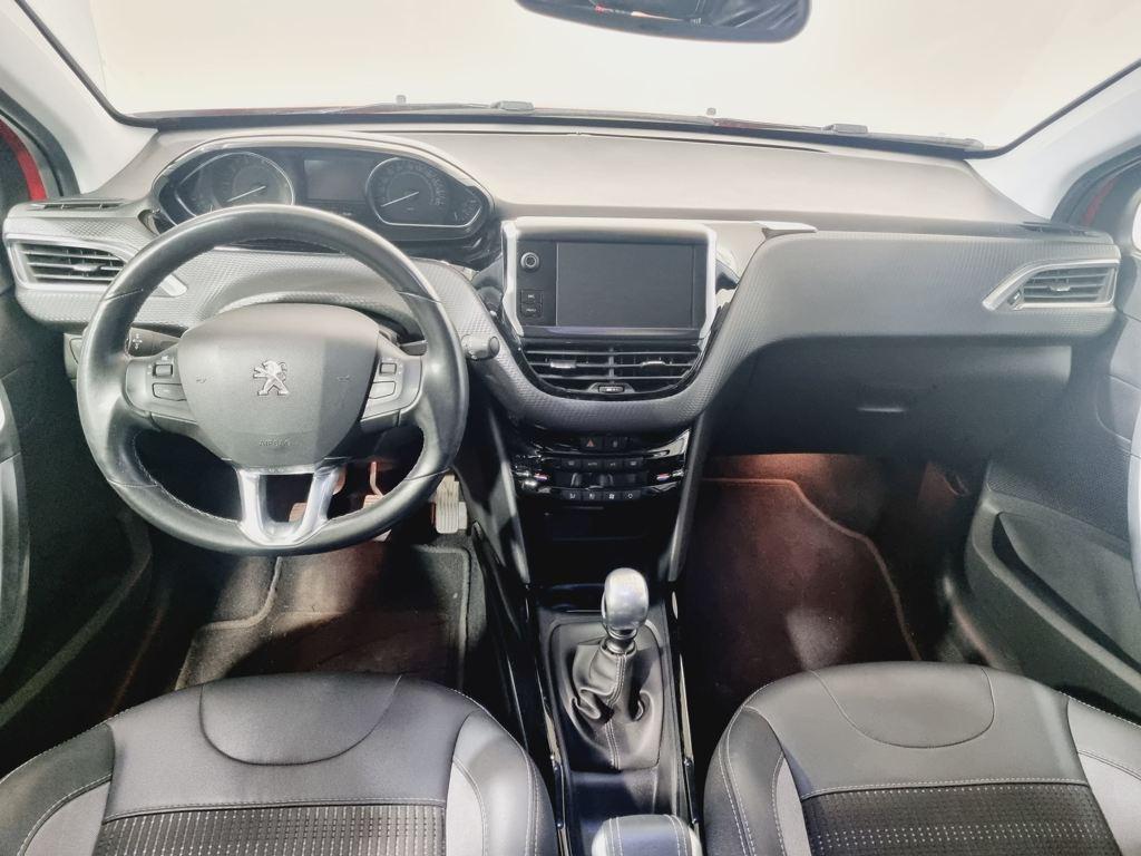 Peugeot 2008 PureTech 130 S&S Allure 96 kW (130 CV) - 3