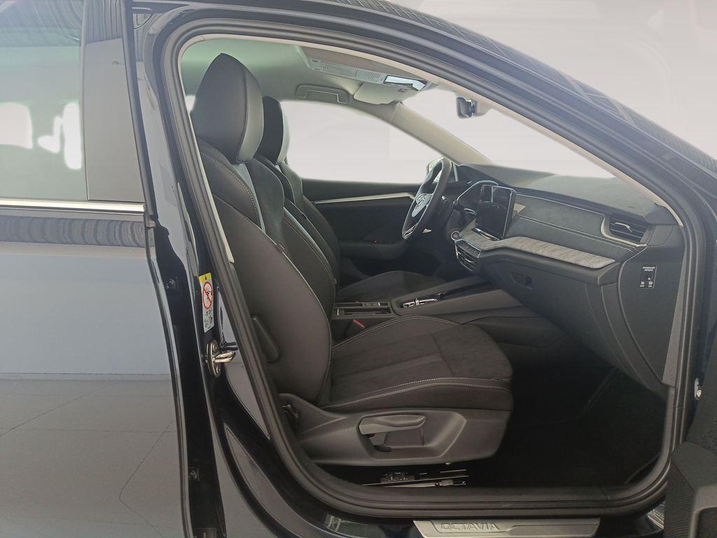 Skoda Octavia Combi 2.0 TDI Design DSG 110 kW (150 CV) - 4