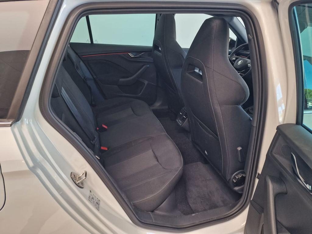 Skoda Kamiq 1.5 TSI Design DSG 110 kW (150 CV) - 5