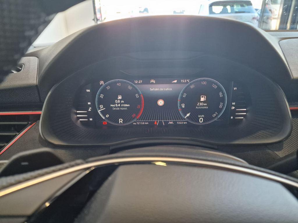 Skoda Kamiq 1.5 TSI Design DSG 110 kW (150 CV) - 11