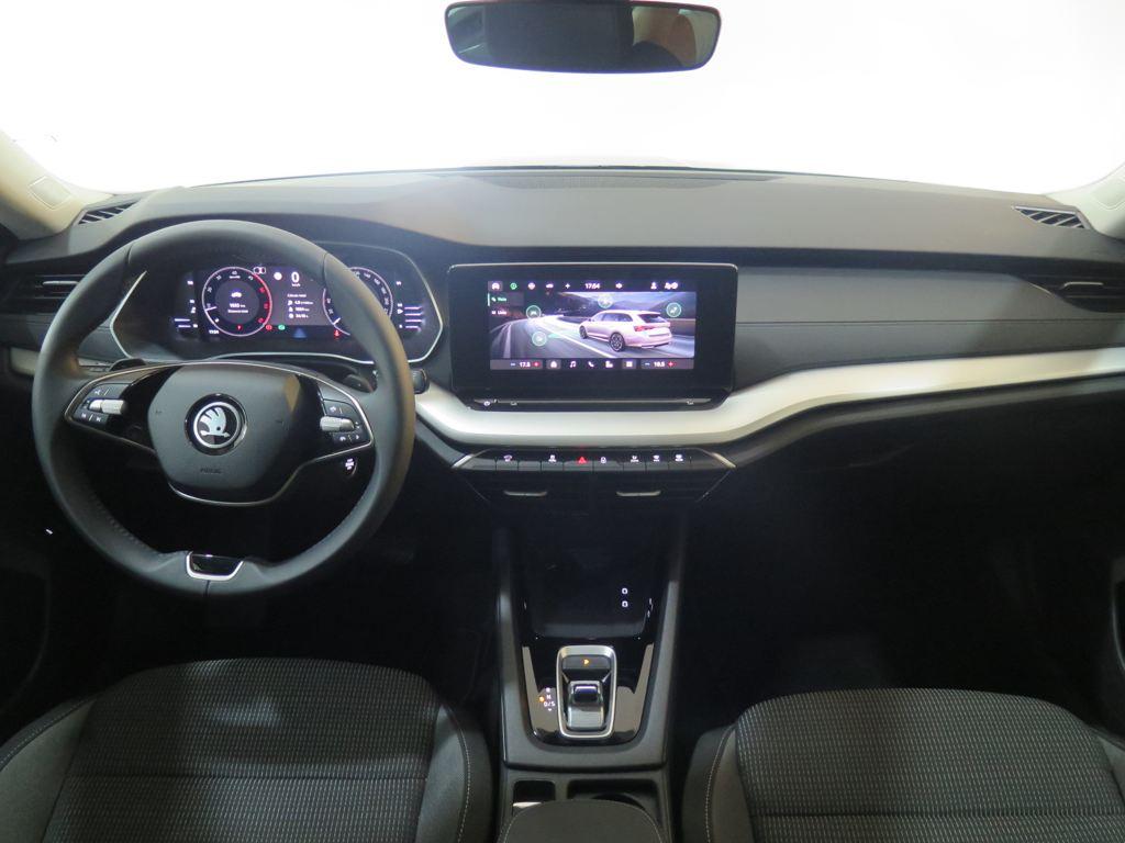 Skoda Octavia Combi 2.0 TDI Selection DSG 110 kW (150 CV) - 3