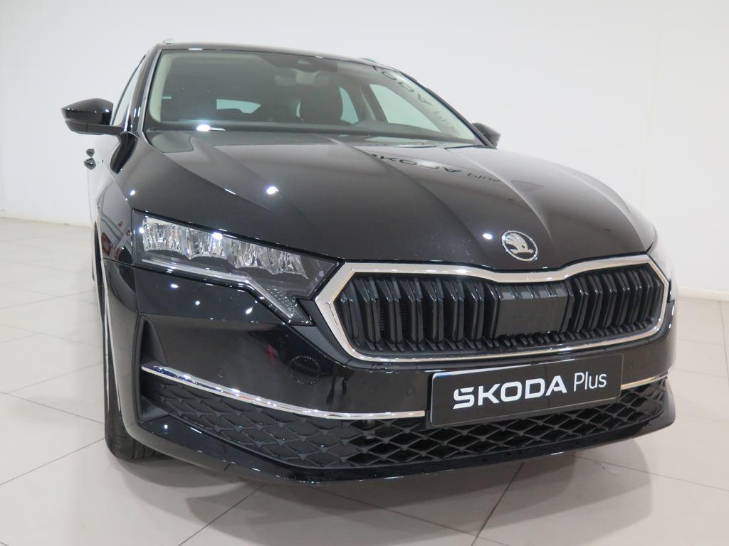 Skoda Octavia Combi 2.0 TDI Selection DSG 110 kW (150 CV) - 14