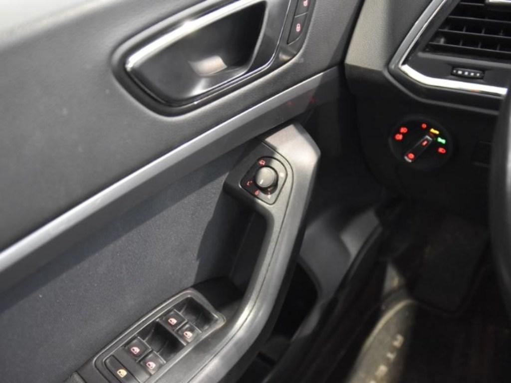 SEAT Ateca 1.6 TDI Style Plus Nav Eco 85 kW (115 CV) - 14