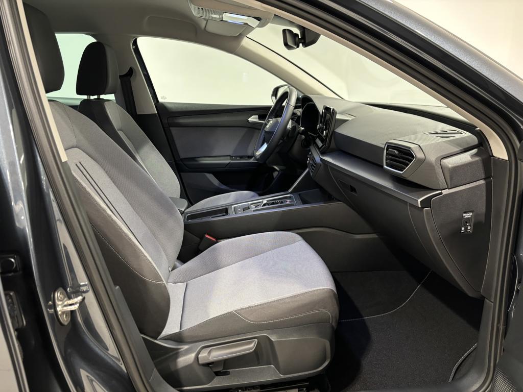 SEAT León 1.5 eTSI S&S Style Special Edition Vision DSG 110 kW (150 CV) - 4