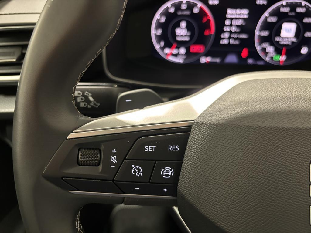 SEAT León 1.5 eTSI S&S Style Special Edition Vision DSG 110 kW (150 CV) - 10