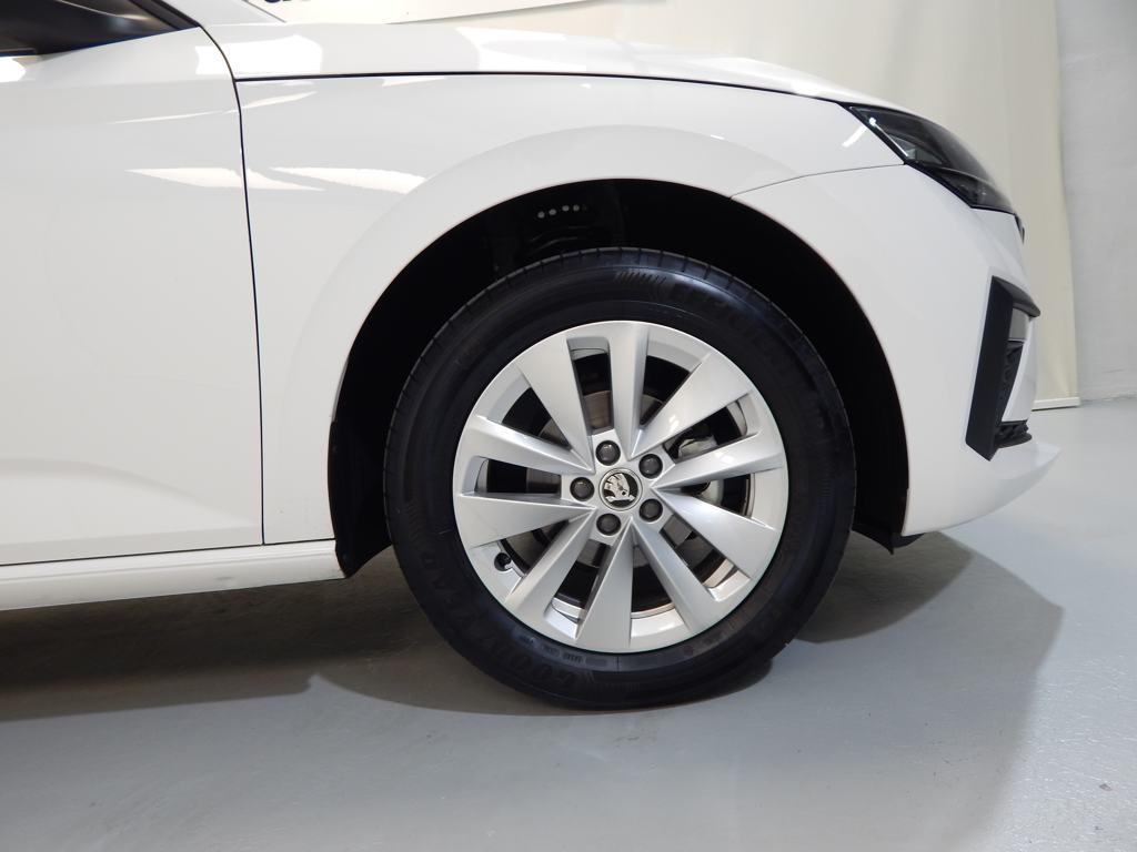 Skoda Scala 1.0 TSI Essence 70 kW (95 CV) - 7
