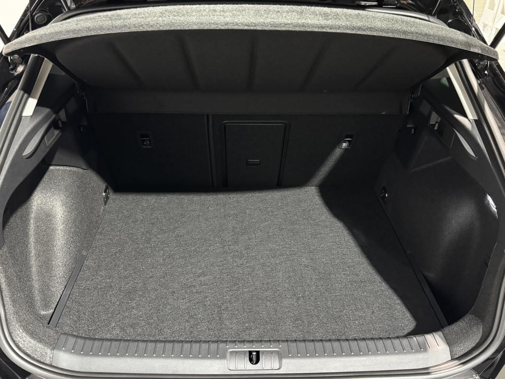 CUPRA Formentor 1.4 e-Hybrid DSG 150 kW (204 CV) - 6