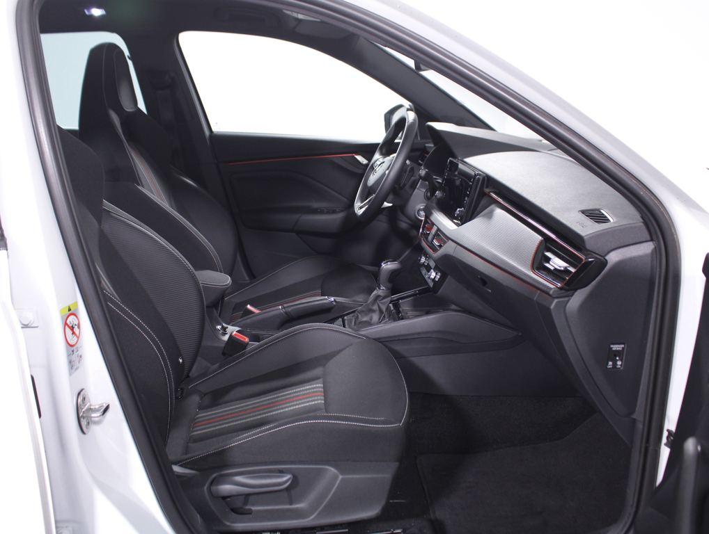 Skoda Kamiq 1.0 TSI Monte Carlo DSG 85 kW (115 CV) - 4