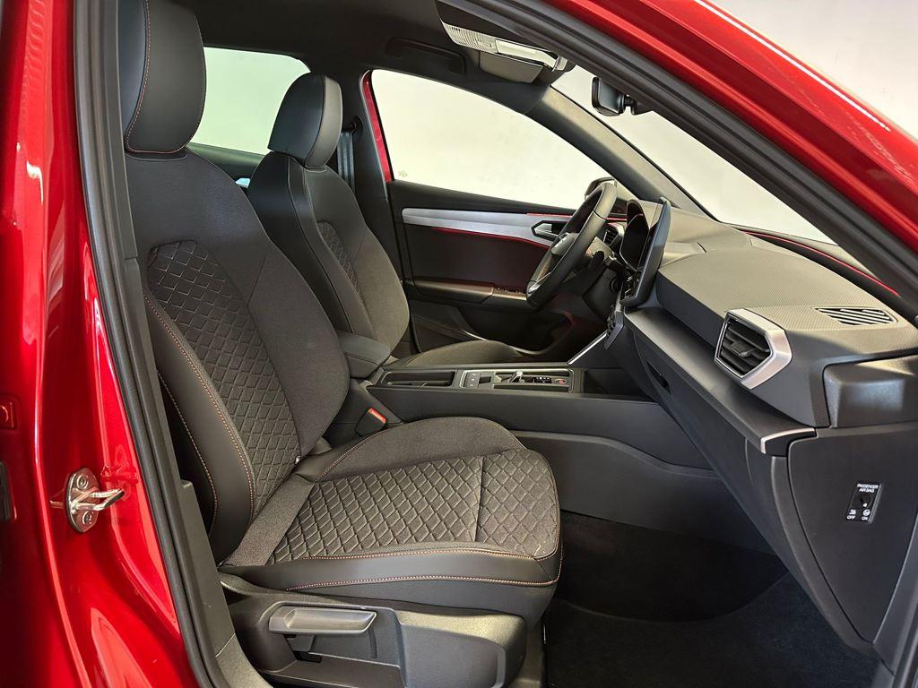 SEAT Leon ST 1.5 eTSI S&S FR Special Edition DSG 110 kW (150 CV) - 4